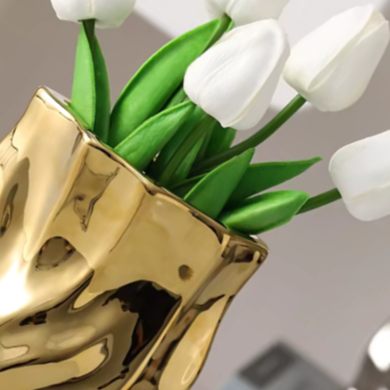 Vase Irrégulié Doré